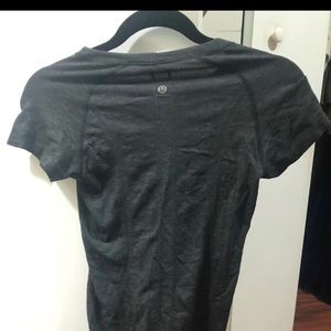 Lululemon swiftly tech